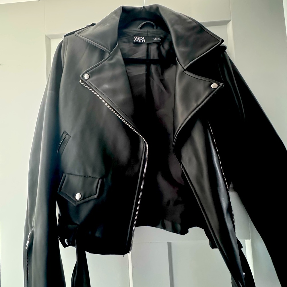 Zara M faux leather moto jacket